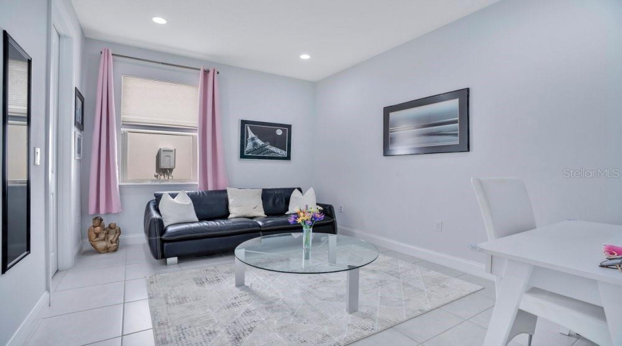 ORLANDO, Florida 32836, 4 Bedrooms Bedrooms, ,2 BathroomsBathrooms,Residential,For Sale,ROYAL CYPRESS,0,MFRO6378427