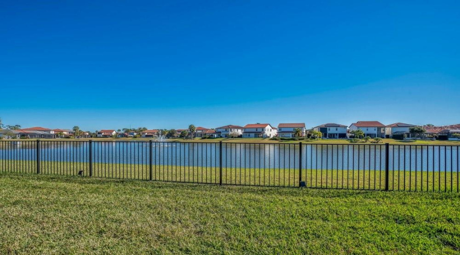 ORLANDO, Florida 32836, 4 Bedrooms Bedrooms, ,2 BathroomsBathrooms,Residential,For Sale,ROYAL CYPRESS,0,MFRO6378427