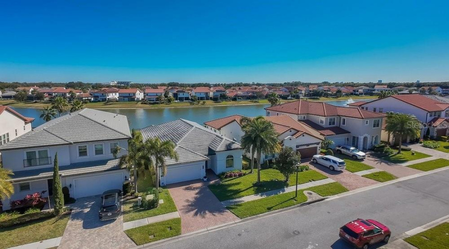 ORLANDO, Florida 32836, 4 Bedrooms Bedrooms, ,2 BathroomsBathrooms,Residential,For Sale,ROYAL CYPRESS,0,MFRO6378427