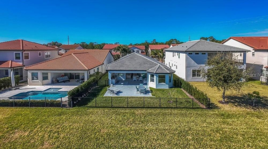 ORLANDO, Florida 32836, 4 Bedrooms Bedrooms, ,2 BathroomsBathrooms,Residential,For Sale,ROYAL CYPRESS,0,MFRO6378427