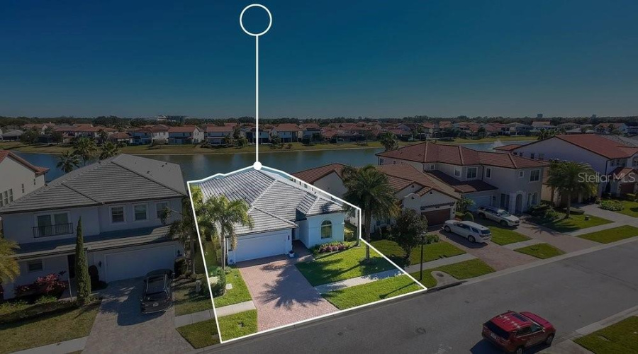 ORLANDO, Florida 32836, 4 Bedrooms Bedrooms, ,2 BathroomsBathrooms,Residential,For Sale,ROYAL CYPRESS,0,MFRO6378427