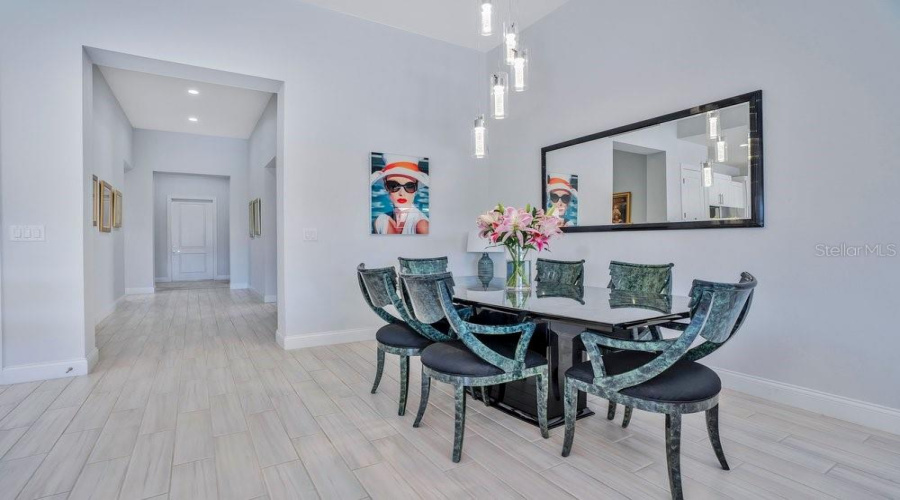 ORLANDO, Florida 32836, 4 Bedrooms Bedrooms, ,2 BathroomsBathrooms,Residential,For Sale,ROYAL CYPRESS,0,MFRO6378427