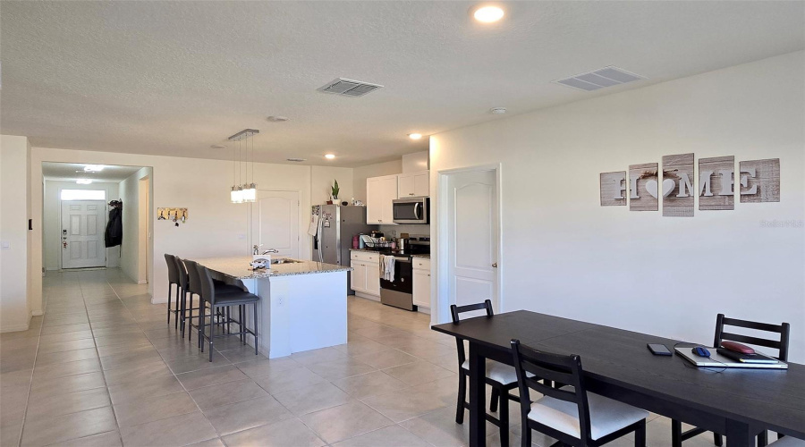 DAVENPORT, Florida 33837, 3 Bedrooms Bedrooms, ,2 BathroomsBathrooms,Residential,For Sale,CUMBERLAND,0,MFRS5142709