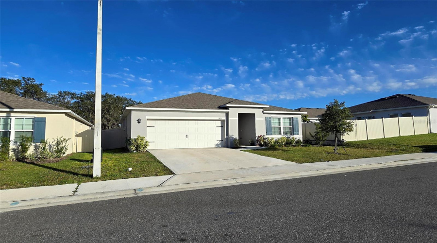 DAVENPORT, Florida 33837, 3 Bedrooms Bedrooms, ,2 BathroomsBathrooms,Residential,For Sale,CUMBERLAND,0,MFRS5142709