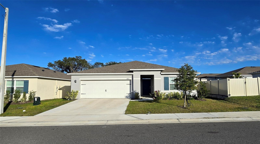 DAVENPORT, Florida 33837, 3 Bedrooms Bedrooms, ,2 BathroomsBathrooms,Residential,For Sale,CUMBERLAND,0,MFRS5142709