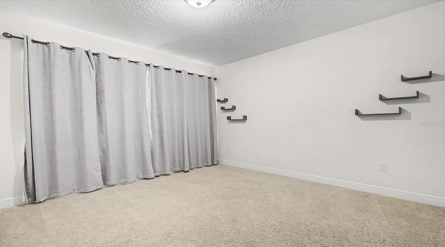 DAVENPORT, Florida 33837, 4 Bedrooms Bedrooms, ,3 BathroomsBathrooms,Residential,For Sale,CHADBURY,0,MFRO6378118