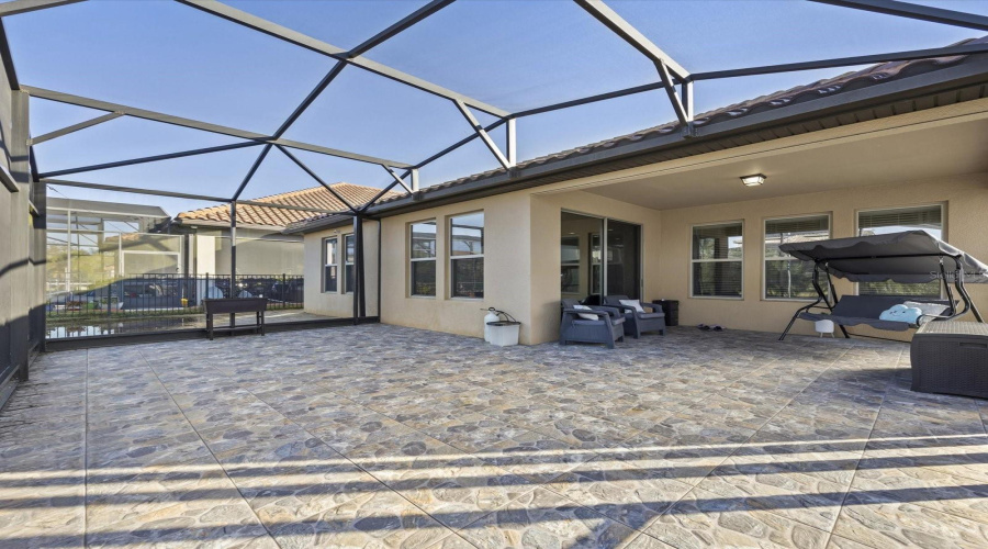 DAVENPORT, Florida 33837, 4 Bedrooms Bedrooms, ,3 BathroomsBathrooms,Residential,For Sale,CHADBURY,0,MFRO6378118