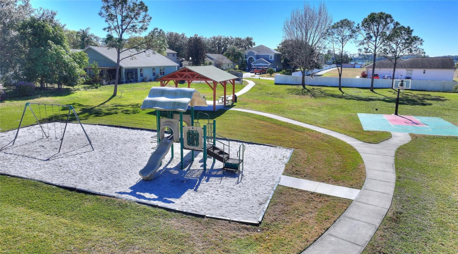 ORLANDO, Florida 32836, 5 Bedrooms Bedrooms, ,3 BathroomsBathrooms,Residential,For Sale,PECKY CYPRESS,0,MFRO6378069