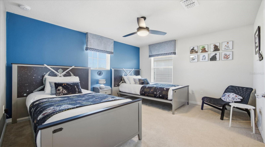 DAVENPORT, Florida 33897, 5 Bedrooms Bedrooms, ,5 BathroomsBathrooms,Residential,For Sale,LILAC,0,MFRO6378684