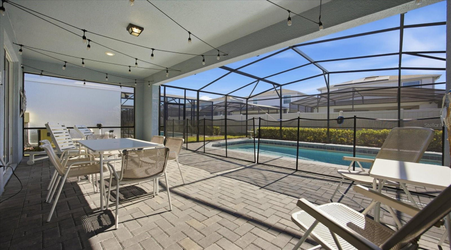 DAVENPORT, Florida 33897, 5 Bedrooms Bedrooms, ,5 BathroomsBathrooms,Residential,For Sale,LILAC,0,MFRO6378684