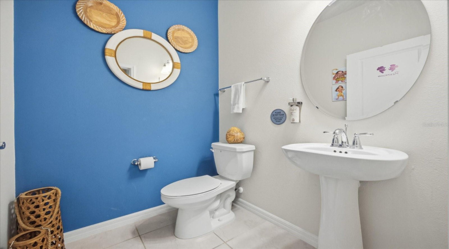 DAVENPORT, Florida 33897, 5 Bedrooms Bedrooms, ,5 BathroomsBathrooms,Residential,For Sale,LILAC,0,MFRO6378684