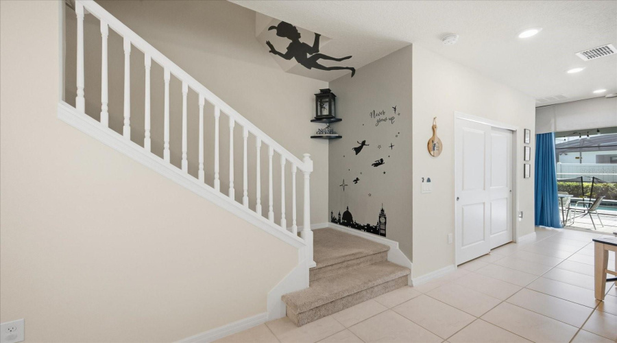 DAVENPORT, Florida 33897, 5 Bedrooms Bedrooms, ,5 BathroomsBathrooms,Residential,For Sale,LILAC,0,MFRO6378684