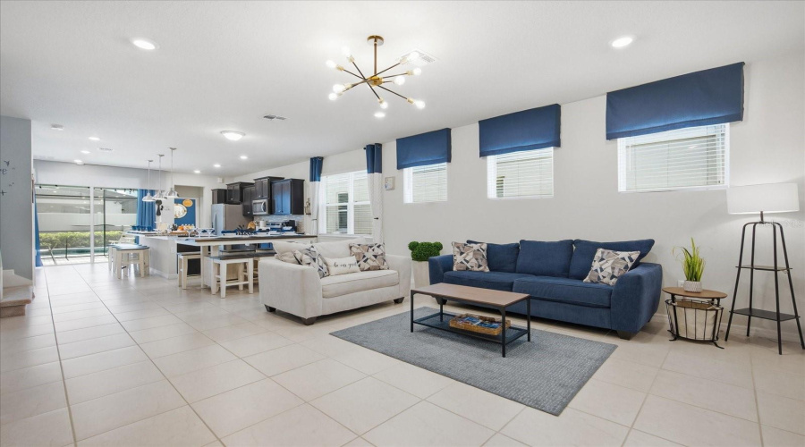 DAVENPORT, Florida 33897, 5 Bedrooms Bedrooms, ,5 BathroomsBathrooms,Residential,For Sale,LILAC,0,MFRO6378684