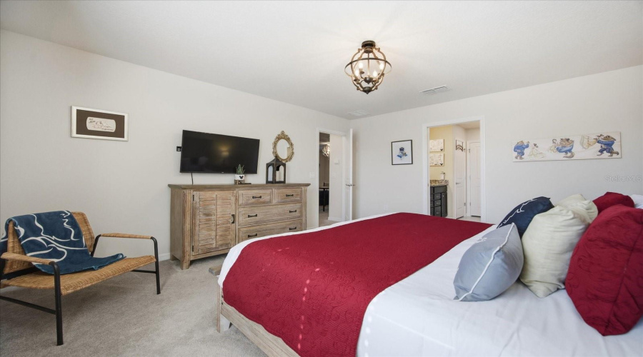 DAVENPORT, Florida 33897, 5 Bedrooms Bedrooms, ,5 BathroomsBathrooms,Residential,For Sale,LILAC,0,MFRO6378684