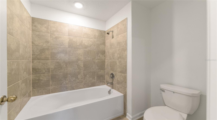 DAVENPORT, Florida 33837, 5 Bedrooms Bedrooms, ,2 BathroomsBathrooms,Residential,For Sale,BURNEY FALLS LN,0,MFRO6378693