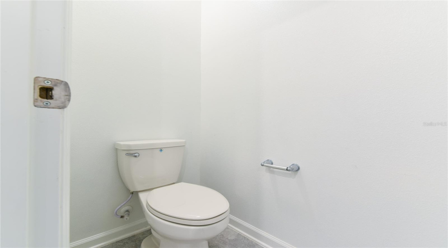 DAVENPORT, Florida 33837, 5 Bedrooms Bedrooms, ,2 BathroomsBathrooms,Residential,For Sale,BURNEY FALLS LN,0,MFRO6378693