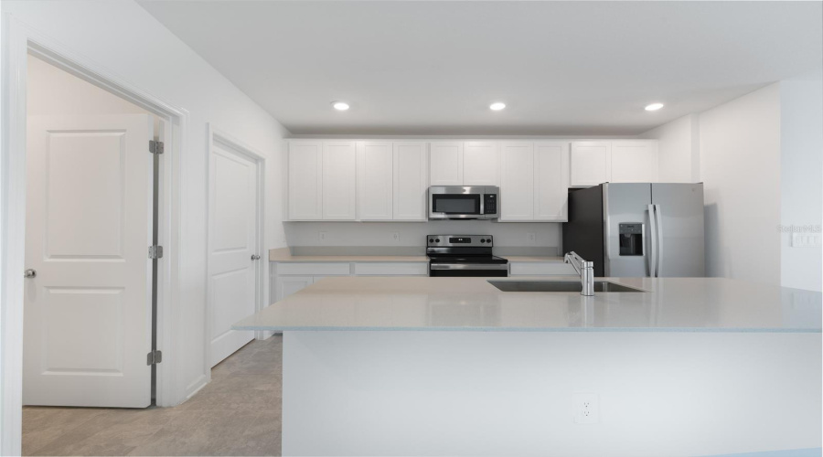 DAVENPORT, Florida 33837, 5 Bedrooms Bedrooms, ,2 BathroomsBathrooms,Residential,For Sale,BURNEY FALLS LN,0,MFRO6378693