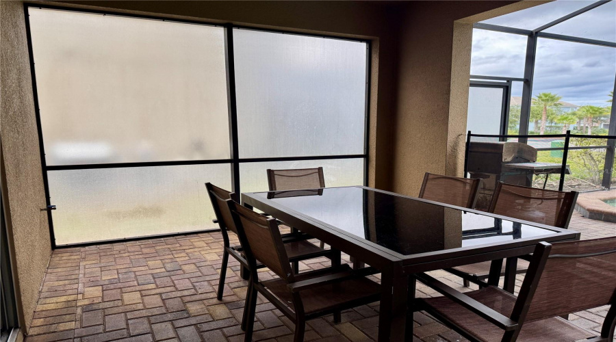 DAVENPORT, Florida 33837, 7 Bedrooms Bedrooms, ,5 BathroomsBathrooms,Residential,For Sale,MISTY OAK,0,MFRS5141444