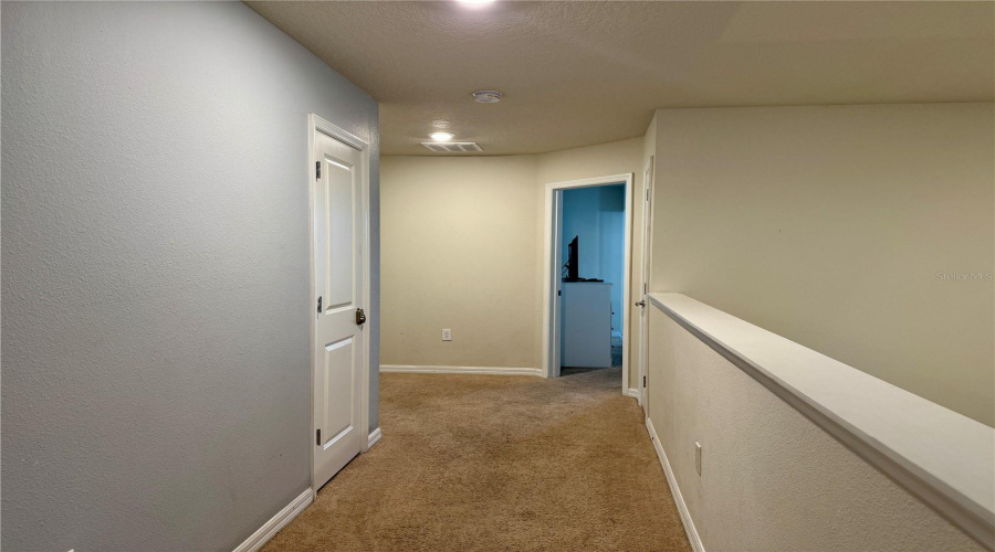 DAVENPORT, Florida 33837, 7 Bedrooms Bedrooms, ,5 BathroomsBathrooms,Residential,For Sale,MISTY OAK,0,MFRS5141444