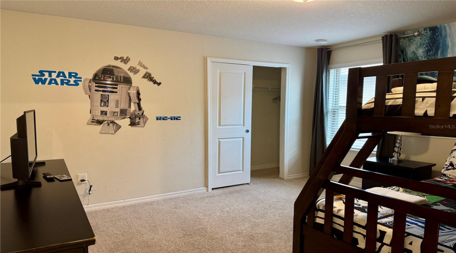 DAVENPORT, Florida 33837, 7 Bedrooms Bedrooms, ,5 BathroomsBathrooms,Residential,For Sale,MISTY OAK,0,MFRS5141444