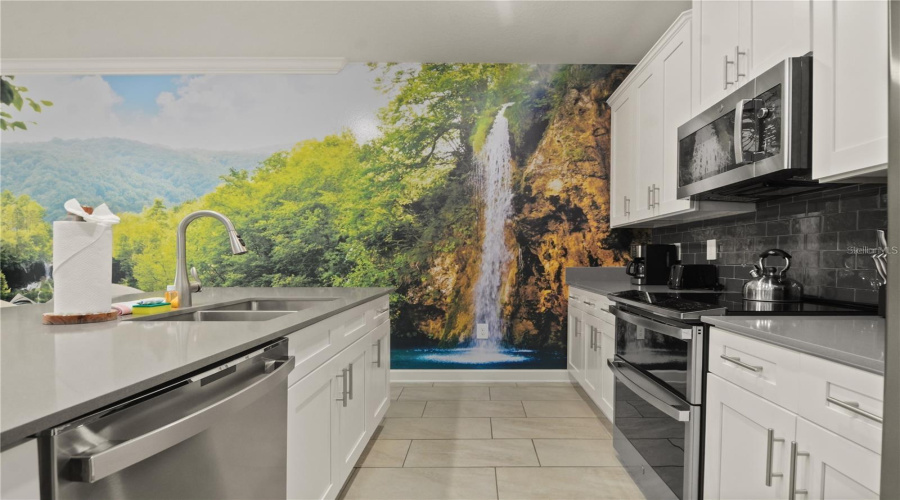 KISSIMMEE, Florida 34746, 4 Bedrooms Bedrooms, ,3 BathroomsBathrooms,Residential,For Sale,SCENE LN,0,MFRO6378695