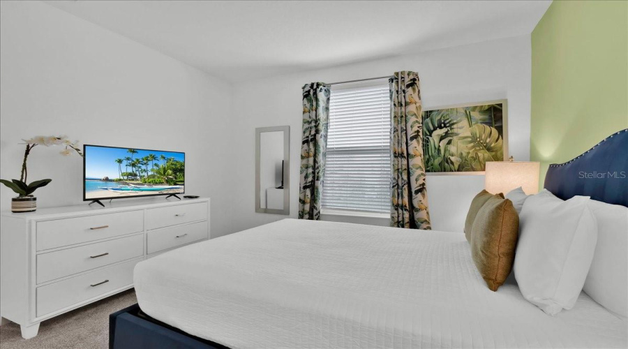 DAVENPORT, Florida 33896, 6 Bedrooms Bedrooms, ,5 BathroomsBathrooms,Residential,For Sale,SOMMERSET HILLS,0,MFRO6378724