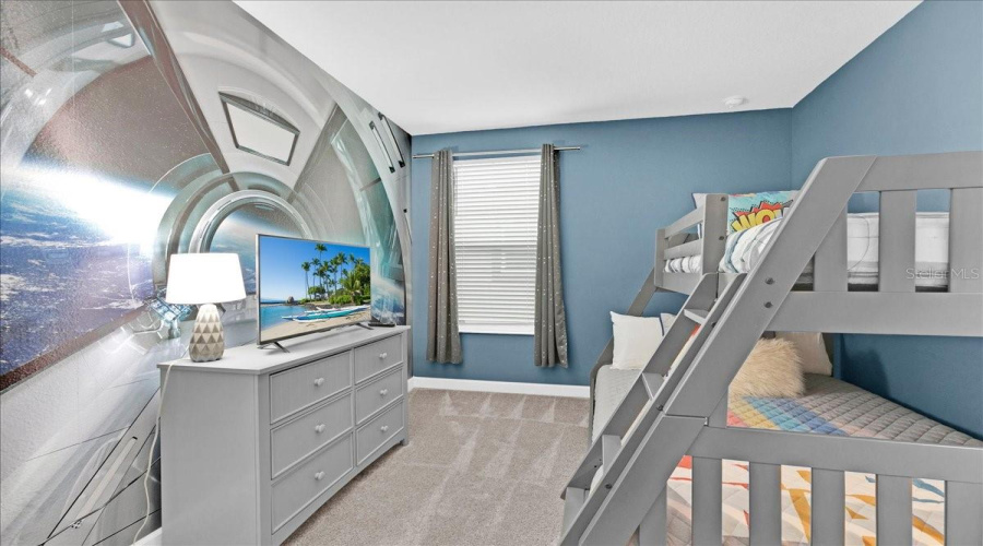 DAVENPORT, Florida 33896, 6 Bedrooms Bedrooms, ,5 BathroomsBathrooms,Residential,For Sale,SOMMERSET HILLS,0,MFRO6378724