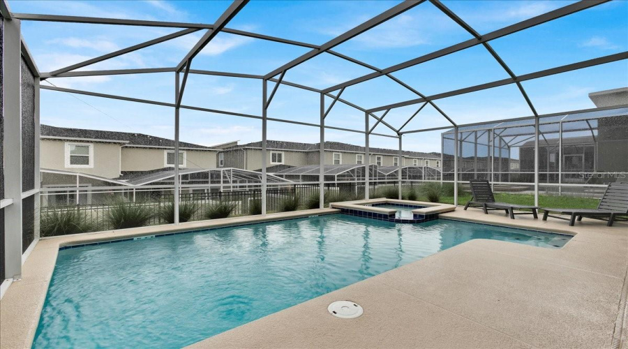 DAVENPORT, Florida 33896, 6 Bedrooms Bedrooms, ,5 BathroomsBathrooms,Residential,For Sale,SOMMERSET HILLS,0,MFRO6378724