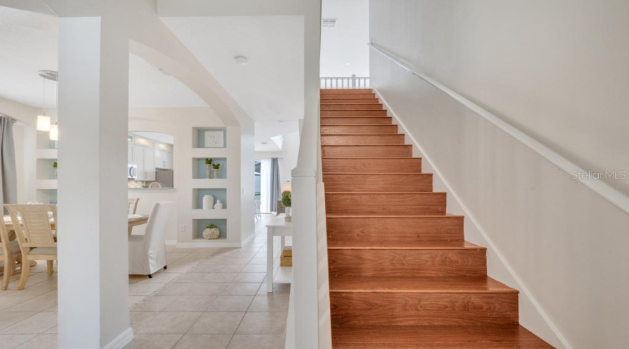 DAVENPORT, Florida 33897, 7 Bedrooms Bedrooms, ,4 BathroomsBathrooms,Residential,For Sale,CORDOVA,0,MFRO6378732