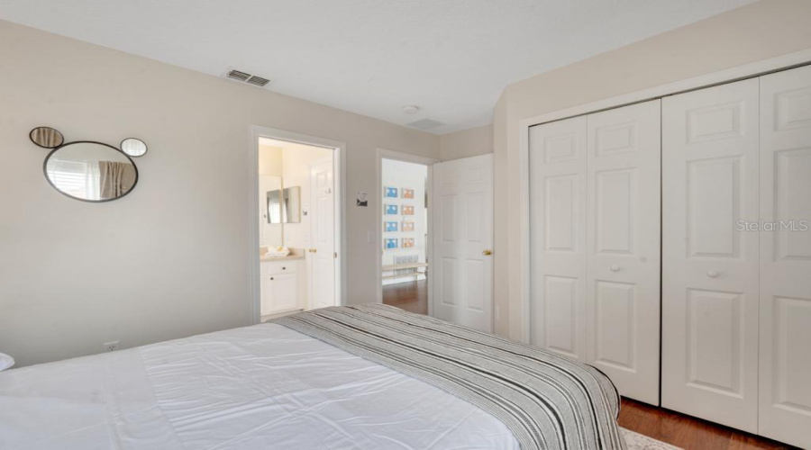 DAVENPORT, Florida 33897, 7 Bedrooms Bedrooms, ,4 BathroomsBathrooms,Residential,For Sale,CORDOVA,0,MFRO6378732