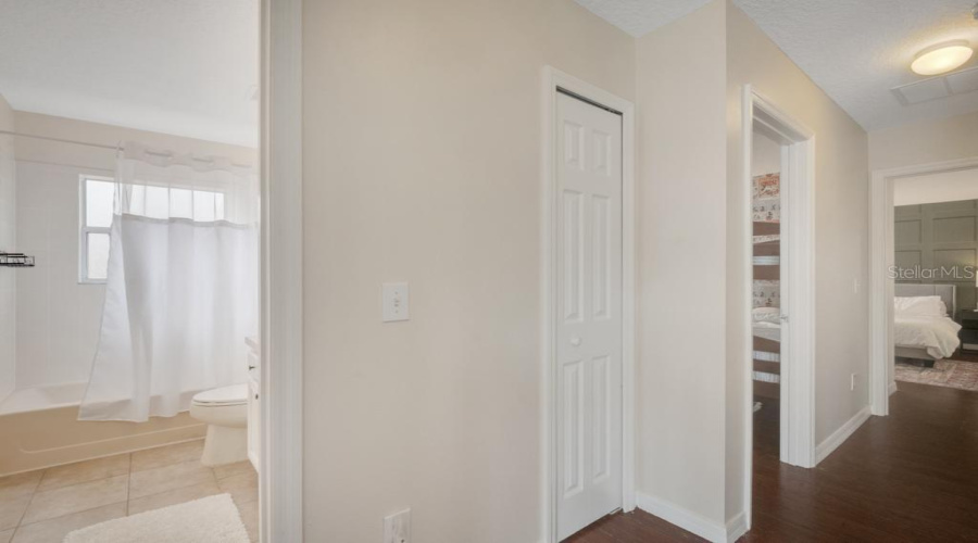 DAVENPORT, Florida 33897, 7 Bedrooms Bedrooms, ,4 BathroomsBathrooms,Residential,For Sale,CORDOVA,0,MFRO6378732