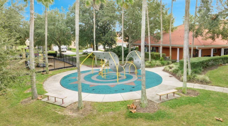 DAVENPORT, Florida 33897, 7 Bedrooms Bedrooms, ,4 BathroomsBathrooms,Residential,For Sale,CORDOVA,0,MFRO6378732