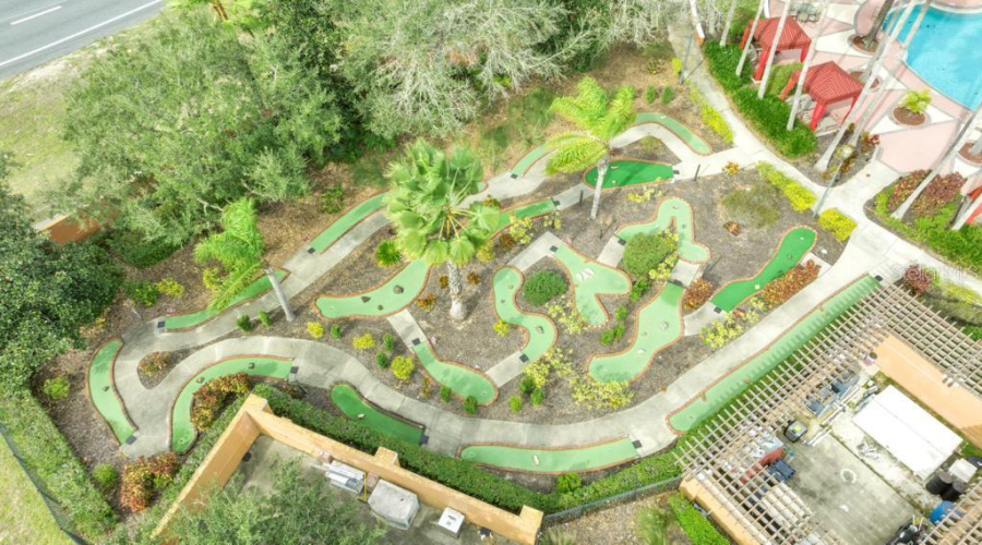 DAVENPORT, Florida 33897, 7 Bedrooms Bedrooms, ,4 BathroomsBathrooms,Residential,For Sale,CORDOVA,0,MFRO6378732