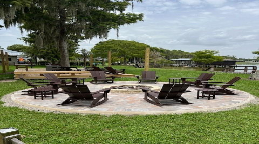 Community Waterfront Park