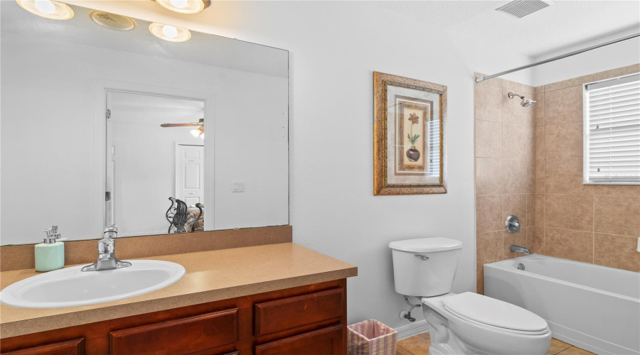 KISSIMMEE, Florida 34747, 7 Bedrooms Bedrooms, ,6 BathroomsBathrooms,Residential,For Sale,ACADIA ESTATES,0,MFRO6353235