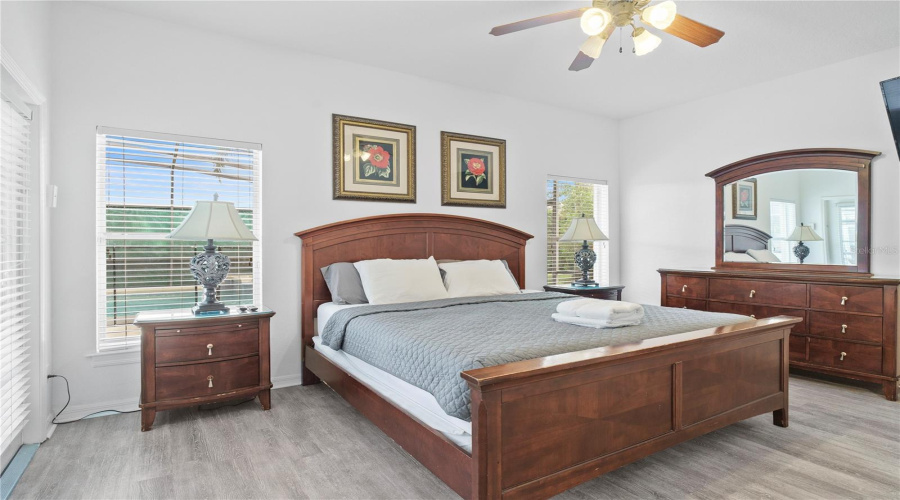 KISSIMMEE, Florida 34747, 7 Bedrooms Bedrooms, ,6 BathroomsBathrooms,Residential,For Sale,ACADIA ESTATES,0,MFRO6353235