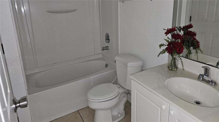 KISSIMMEE, Florida 34746, 4 Bedrooms Bedrooms, ,3 BathroomsBathrooms,Residential,For Sale,CLUB CORTILE,0,MFRS5132809