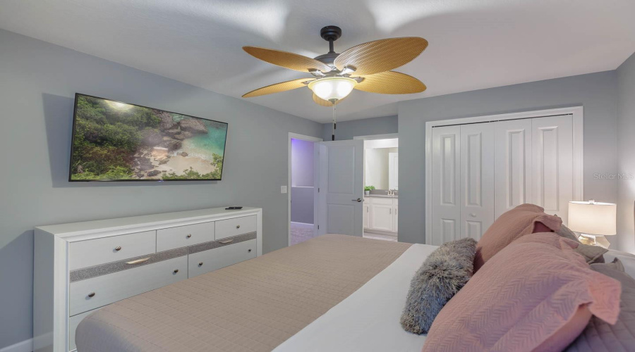 KISSIMMEE, Florida 34746, 6 Bedrooms Bedrooms, ,6 BathroomsBathrooms,Residential,For Sale,BOOKMARK,0,MFRO6322300