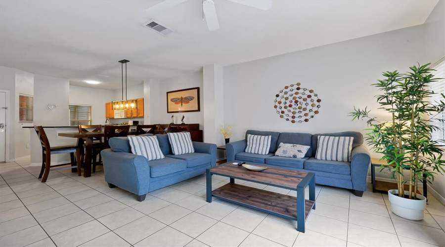 KISSIMMEE, Florida 34747, 3 Bedrooms Bedrooms, ,2 BathroomsBathrooms,Residential,For Sale,BAY LILLY,0,MFRO6379015