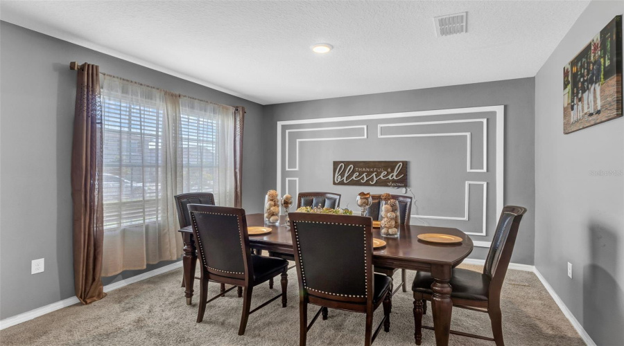 DAVENPORT, Florida 33837, 4 Bedrooms Bedrooms, ,2 BathroomsBathrooms,Residential,For Sale,LUDISIA,0,MFRO6359603