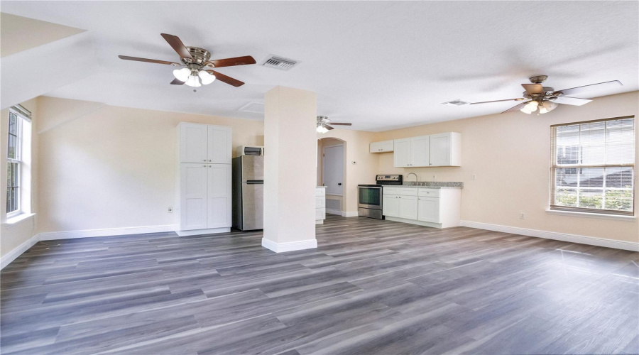 CELEBRATION, Florida 34747, 6 Bedrooms Bedrooms, ,4 BathroomsBathrooms,Residential,For Sale,LONGVIEW,0,MFRO6347988