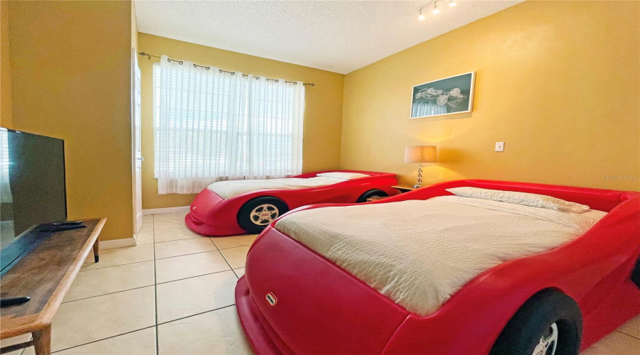 KISSIMMEE, Florida 34746, 7 Bedrooms Bedrooms, ,5 BathroomsBathrooms,Residential,For Sale,HIDEAWAY BEACH,0,MFRS5118091