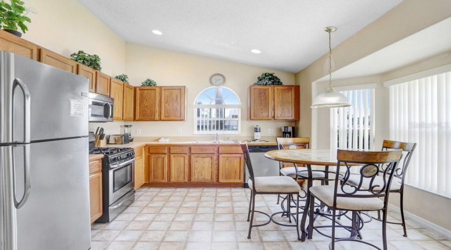 KISSIMMEE, Florida 34747, 4 Bedrooms Bedrooms, ,3 BathroomsBathrooms,Residential,For Sale,LA JOLLA,0,MFRL4954493