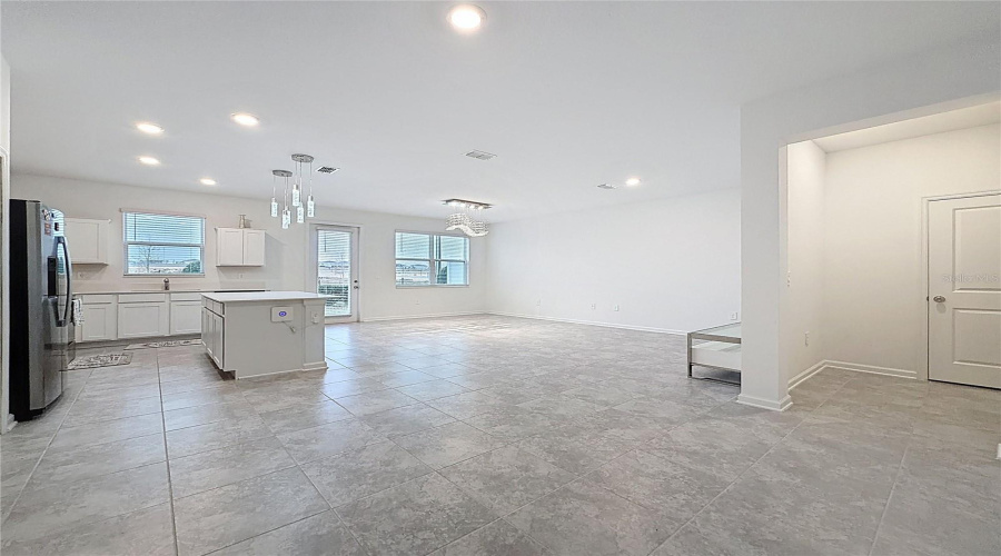 DAVENPORT, Florida 33896, 3 Bedrooms Bedrooms, ,2 BathroomsBathrooms,Residential,For Sale,BOGEY,0,MFRS5142726