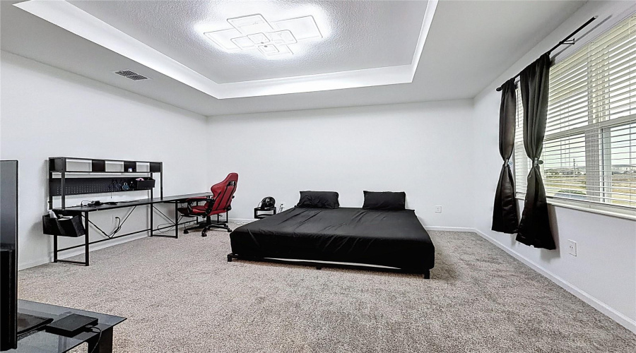 DAVENPORT, Florida 33896, 3 Bedrooms Bedrooms, ,2 BathroomsBathrooms,Residential,For Sale,BOGEY,0,MFRS5142726