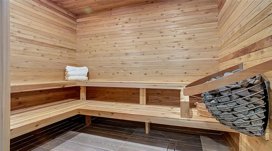 REUNION, Florida 34747, 10 Bedrooms Bedrooms, ,10 BathroomsBathrooms,Residential,For Sale,GOLDEN BEAR,0,MFRO6378786