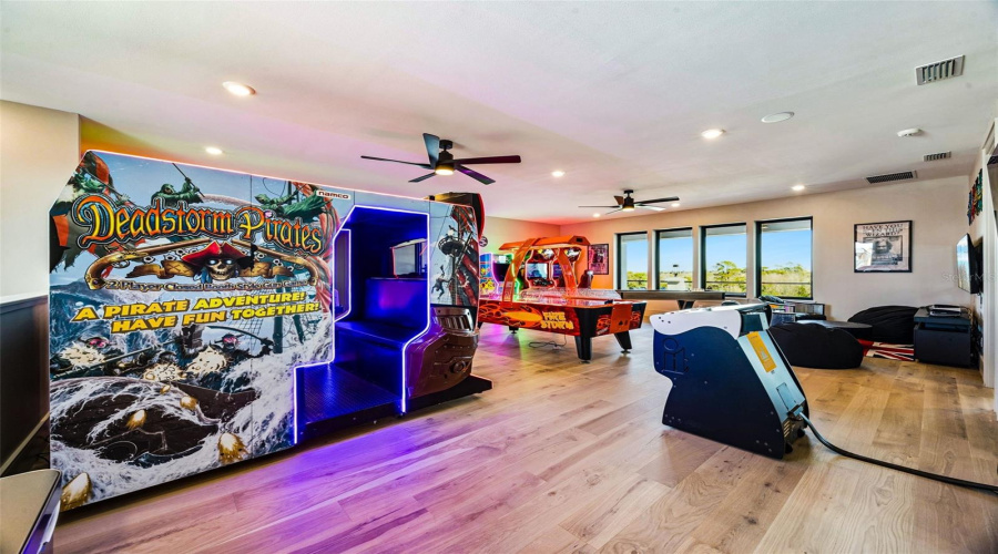 REUNION, Florida 34747, 10 Bedrooms Bedrooms, ,10 BathroomsBathrooms,Residential,For Sale,GOLDEN BEAR,0,MFRO6378786