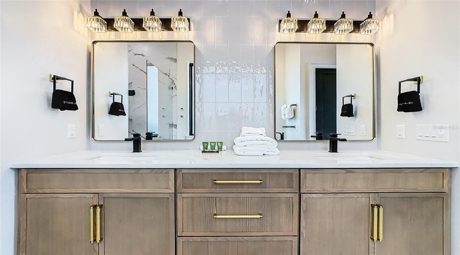 REUNION, Florida 34747, 10 Bedrooms Bedrooms, ,10 BathroomsBathrooms,Residential,For Sale,GOLDEN BEAR,0,MFRO6378786