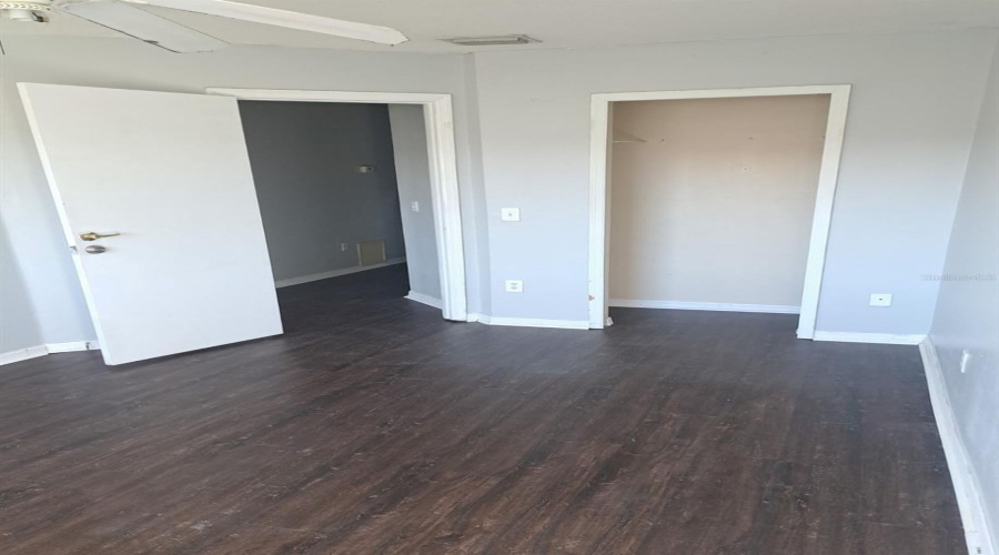 DAVENPORT, Florida 33897, 4 Bedrooms Bedrooms, ,3 BathroomsBathrooms,Residential,For Sale,MANGO,0,MFRO6378834