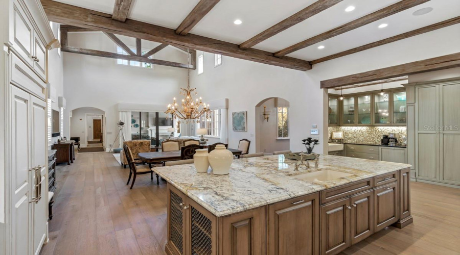 GOLDEN OAK, Florida 32836, 4 Bedrooms Bedrooms, ,3 BathroomsBathrooms,Residential,For Sale,MATTRAW,0,MFRO6376002